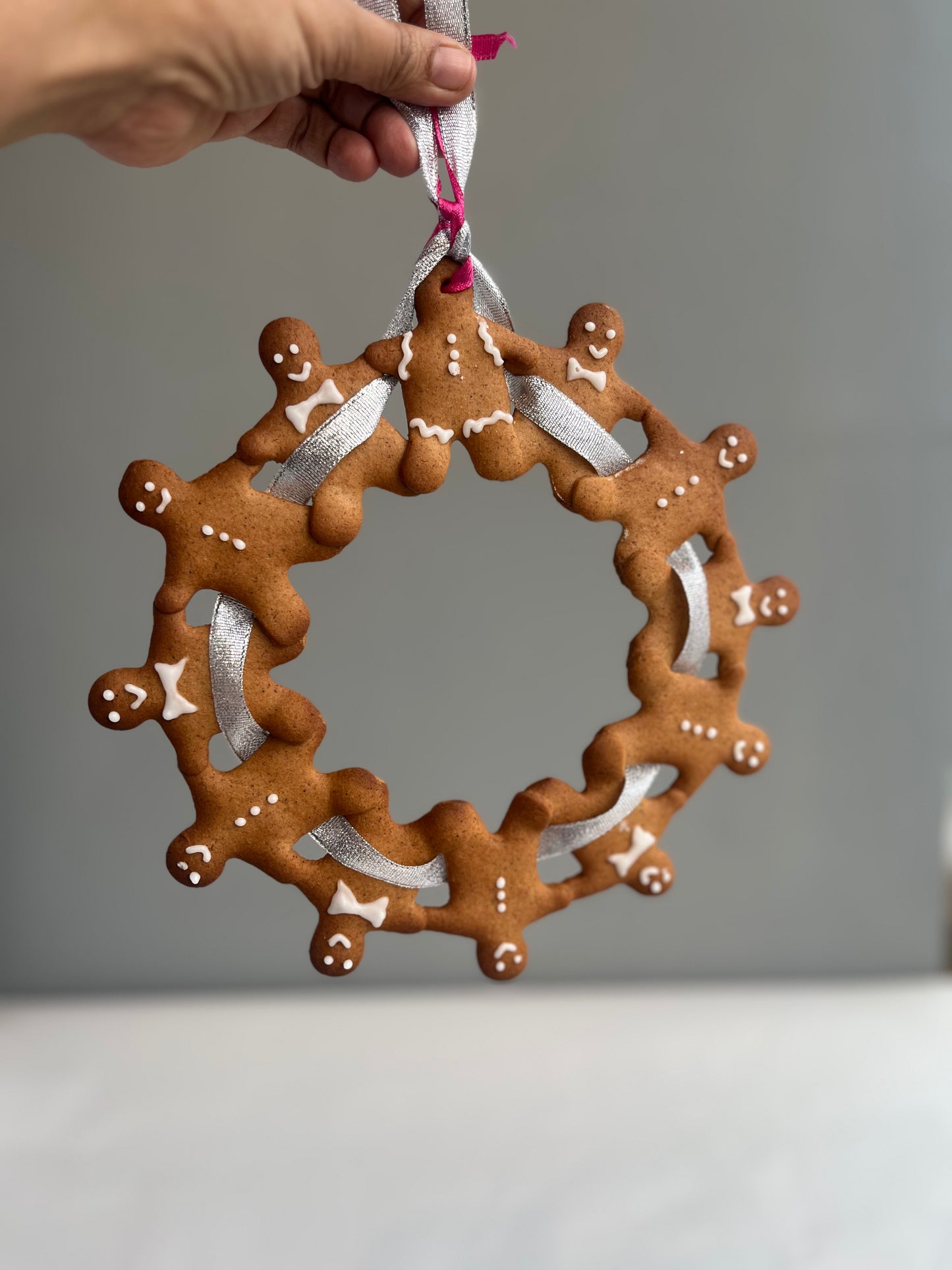 Gingerbread Cookies Wreath
